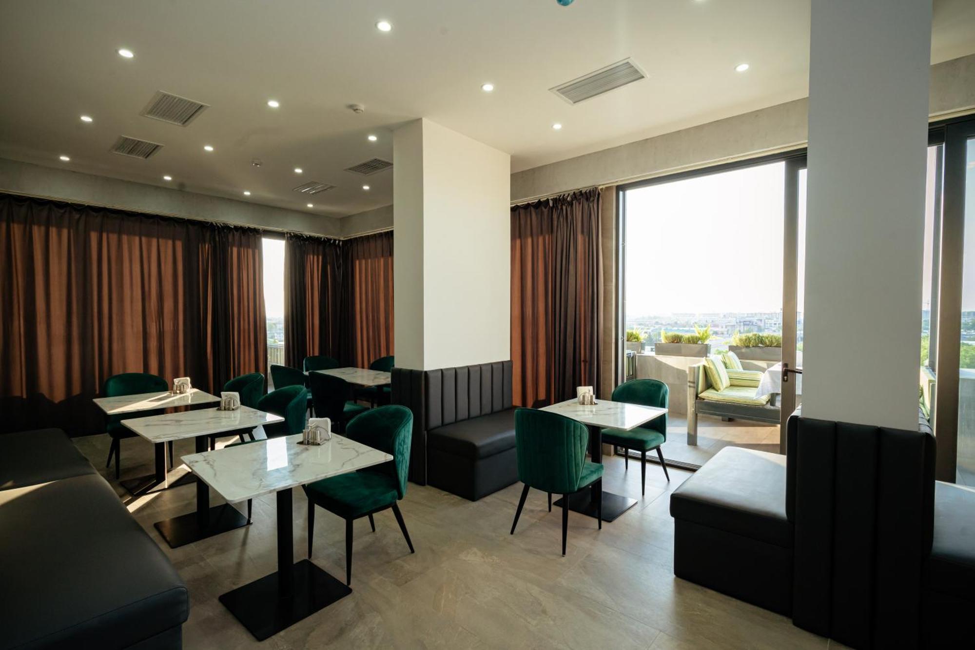 Harmony Hotel Ташкент Экстерьер фото